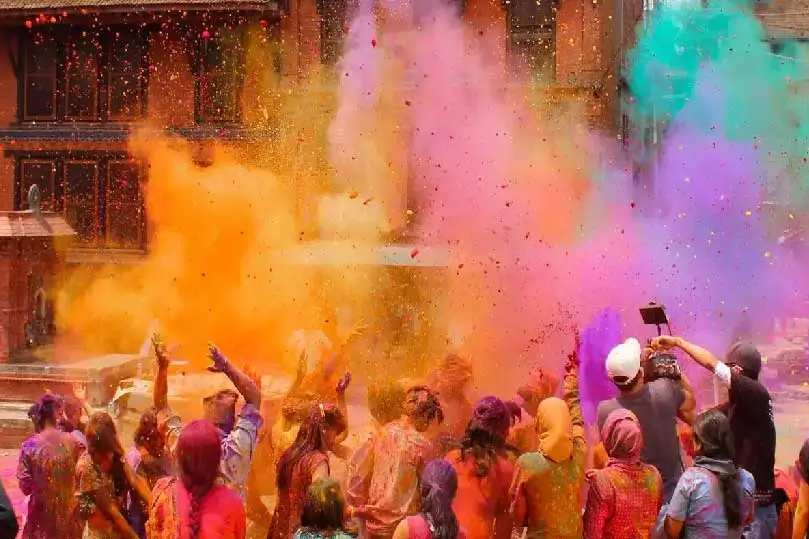 Golden Triangle with Holi Celebration
